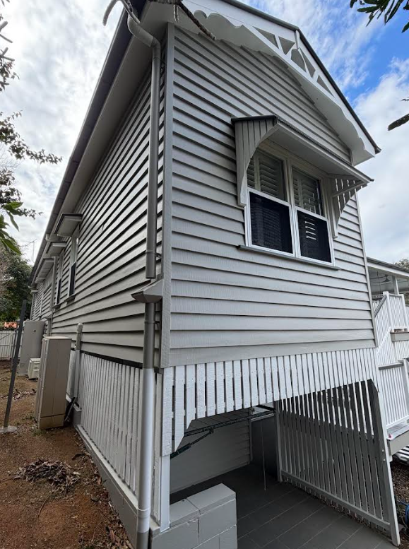 Brisbane Queenslander exterior after a complete repaint