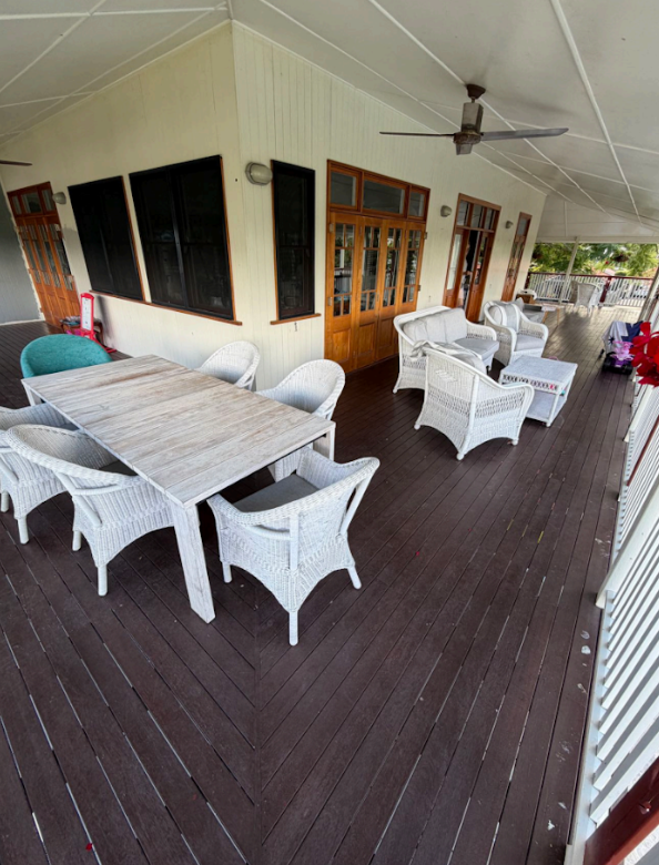 Timber entertaining deck in Brisbane before restoration