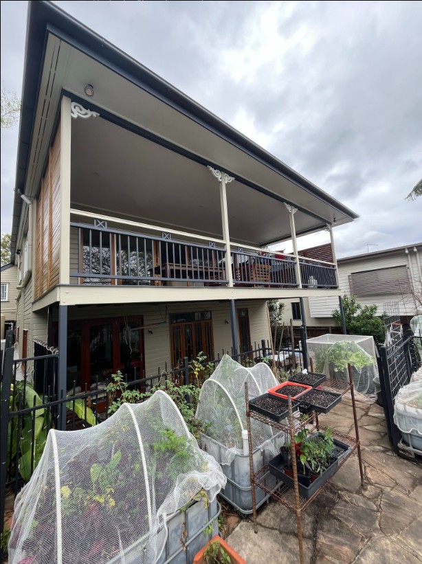 Queenslander Rear & Verandah Repaint